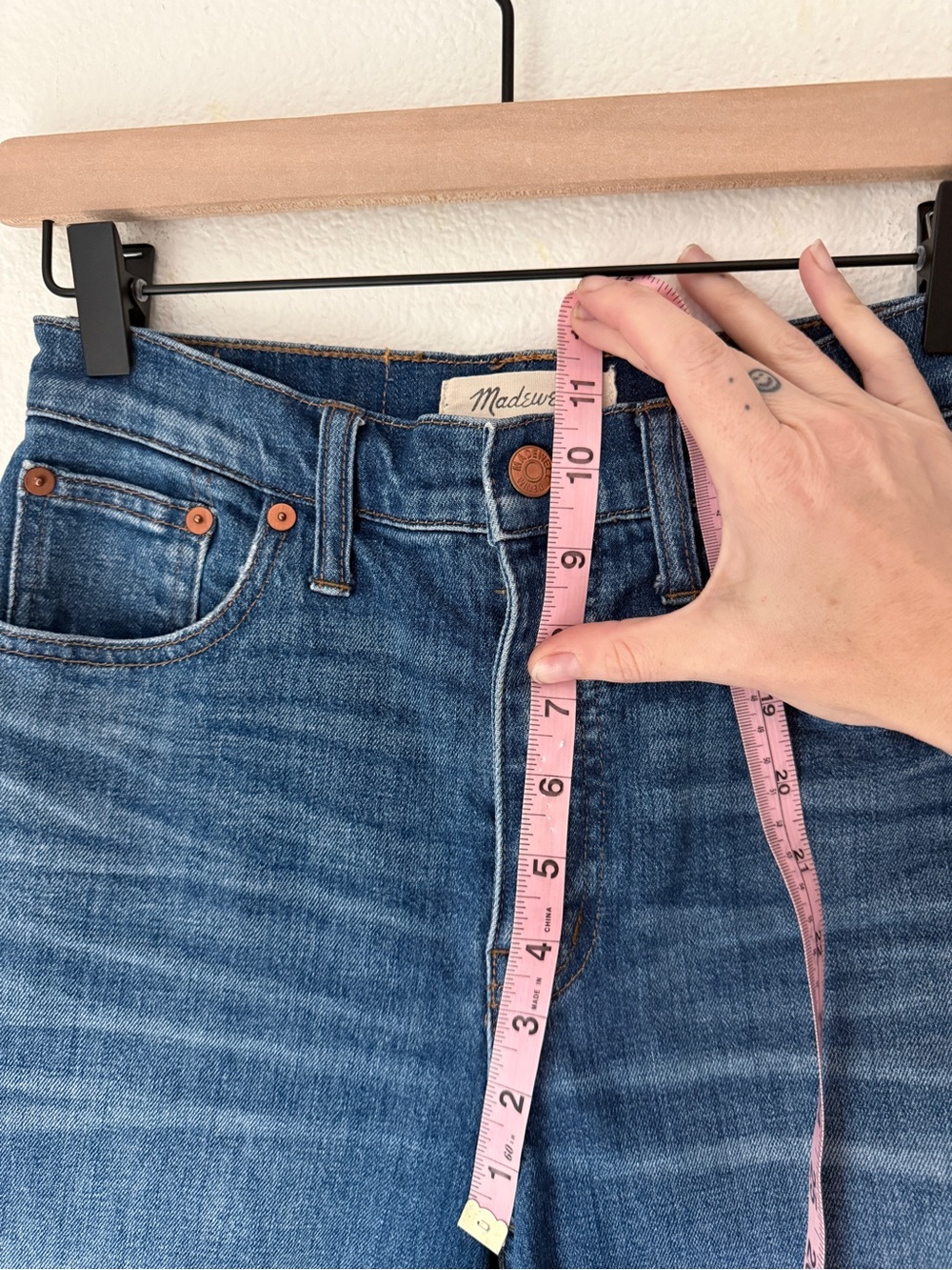 Madewell Wide Leg Crop Jeans in Bainbridge Wash - 26 - Like New - Picture 11 of 12